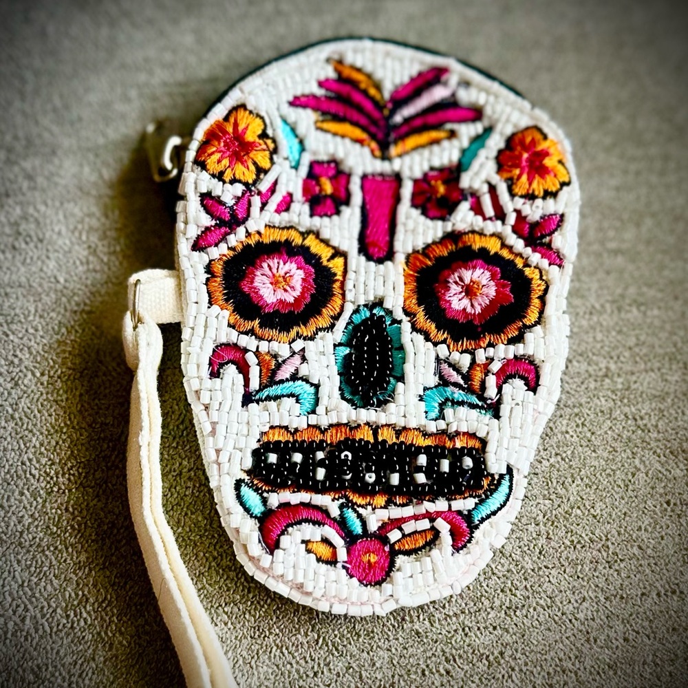 Beaded Wristlet Dia De Los Muertos Sugar Skull Coin Purse